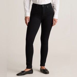 Quince Classic Stretch Black Women's Jeans. Sz 29 AND 30.